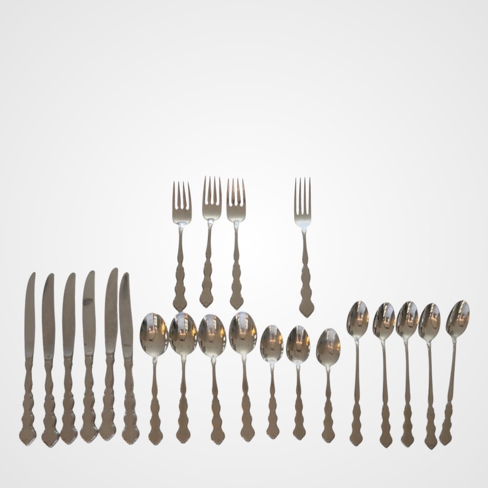 Vintage Oneida Distinction Deluxe Valerie Stainless Flatware Partial Set